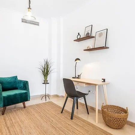 아파트 Modern Bright And Welcoming Ocean View *
