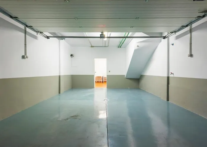 Modern Bright And Welcoming Ocean View