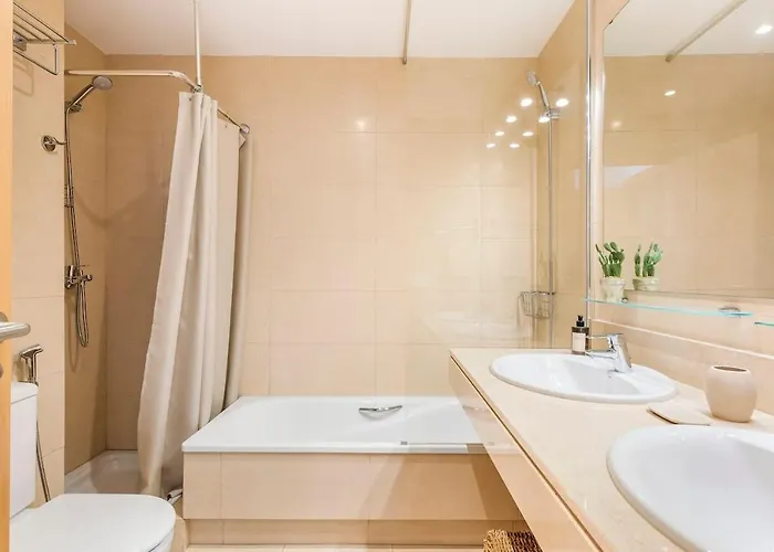 Modern Bright And Welcoming Ocean View アパート *